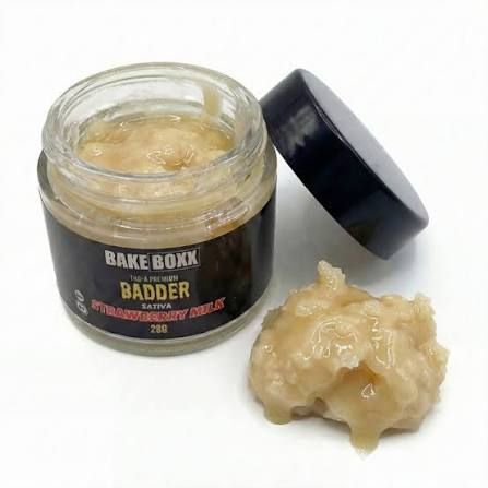 Bakeboxx 2g Badder Strawberry Milk